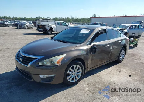2015 Nissan Altima 2.5 S from USA, damaged, VIN 1N4AL3APXFC164653